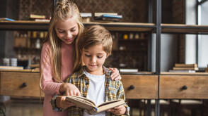 „Дарете книга – подарете знание“: Училище набира детска литература за библиотеката си