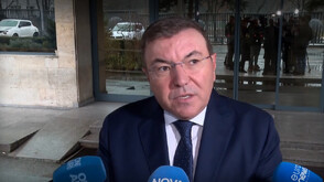 Костадин Ангелов: Към момента информация за оставка на Делян Добрев не е постъпвала