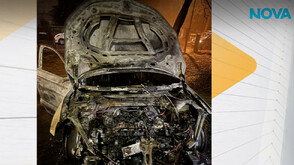 Запалиха колата и входната врата на кмета на Бистрица