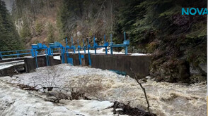 Проливните дъждове затвориха пътя Велинград - Сърница