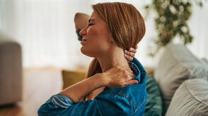 Притиснат нерв: Симптомите, които тялото Ви неслучайно изпраща