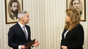 Андрей Гюров представи списък със служебни министри