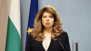 Президентът подписа указа за изборите и назначи служебния кабинет