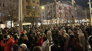 Близки на Евгения, чието тяло беше открито в куфар, се събраха на протест