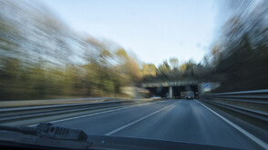 Заведени са 17 дела срещу шофьор от Доспат за системно превишаване на скорост в Австрия