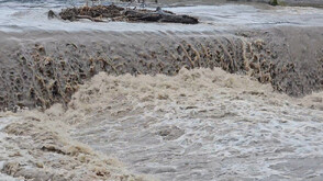 Високи нива на реките и залети пътища заради дъжда в Хасковско
