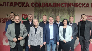 Националният съвет на БСП избра част от водачите на листи за предстоящите избори