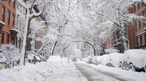 Мощна буря парализира САЩ: Хиляди полети са отменени, снежната покривка на места е почти 100 см (ВИДЕО+СНИМКИ)