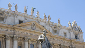 Хиляди плочки и месеци труд: Тайното ателие на Ватикана