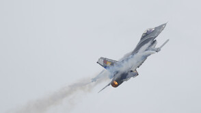 Турски F-16 се разби след излитане, пилотът е загинал