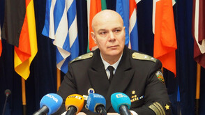 ВМС за потъналия кораб край Mаслен нос: Спасителният плот не се е отворил