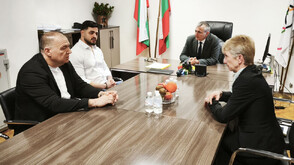 Димитър Илиев се срещна със спортист №1 на България за 2025 г. Карлос Насар