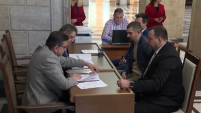 „Възраждане“ се регистрира за парламентарните избори със заявката да ги спечели