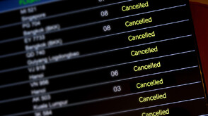 След ударите по Иран: Осем държави затвориха въздушното си пространство