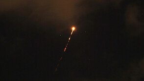 Британският военен министър: Иран изстреля две ракети по посока на Кипър