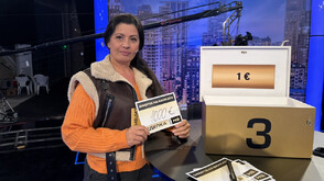 Игра с много обрати в "Сделка или не"