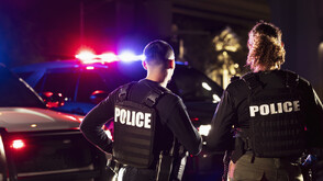 Трима загинали и 14 ранени при стрелба в бар в Тексас