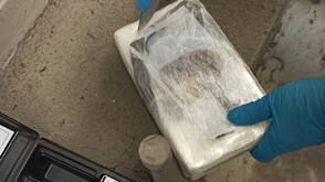 Задържаха кокаин за близо 300 000 евро на „Капитан Андреево” (ВИДЕО+СНИМКИ)