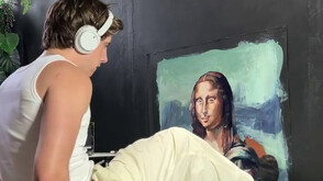 Изкуство без четка: Среща с Дженсен Дийн, който нарисува Мона Лиза с крак