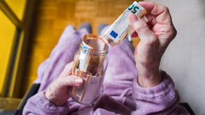 „ДПС-Ново начало” предлага изплащане на великденски добавки за всички пенсионери