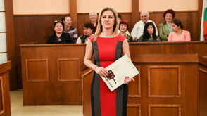 "Съдебен спор" между баща и дъщеря заради опиати и побой