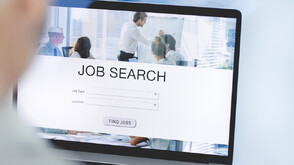 Спад на обявите за свободни позиции в сайтовете за работа