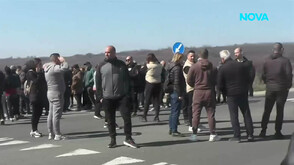 Жители излязоха на протест на главен път Е-79 между Враца и Монтана