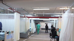 Заради ракетния обстрел: Болница в Йерусалим лекува десетки пациенти под земята