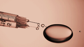 Колко опасно може да бъде поставянето на хиалурон в областта на гърдите