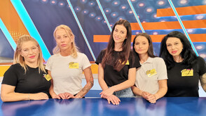 Фешънки се изправят срещу Адамс в "Семейни войни"