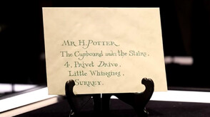 Киносъкровища: Оригинални филмови реквизити от хитови ленти отиват на търг (СНИМКИ)