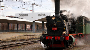 Празничен ретро влак ще пътува между София и Банкя за Лазаровден