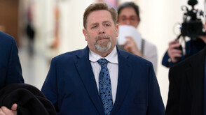 Адвокатът на Джефри Епстийн: Не знаех за злоупотребите му с напълнолетни