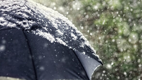 Баба Марта си отива с дъжд и сняг