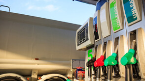 Нови мерки срещу високите цени на горивата в Гърция