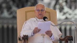 Папа Лъв ХІV заяви, че въздушните удари трябва да бъдат забранени