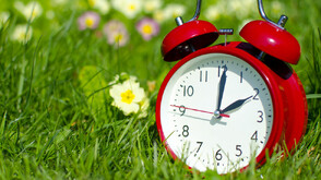 Местим стрелките на часовниците този уикенд