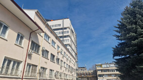 Евакуираха сградата на общината в Разград заради пожар