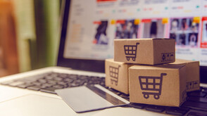 Евродепутатите приеха нови такси за малките пратки, внесени извън ЕС