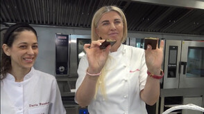 От Дубай до Пловдив: Силвена Роу учи студенти как се прави здравословен шоколад