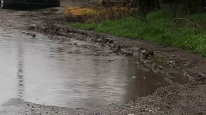 Протест срещу разбити улици в Добрич