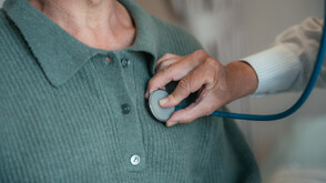 Кардиолог: Около 50% от 30-годишните мъже имат проблеми с кръвното