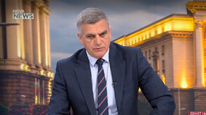 Стефан Янев: Служебната власт няма право на знакови посещения