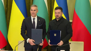 Гюров и Зеленски подписаха десетгодишно споразумение за сигурност