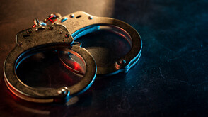 Задържаха мъж за кражба на чанта с 15 000 евро