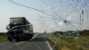 Тежка катастрофа затвори част от пътя Русе-Варна, двама са с опасност за живота