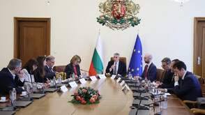 Премиерът: Щабът залага на предвидимост и следи за непазарно поведение заради кризата в Близкия изток