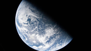 Мисията „Артемис II”: НАСА показа още кадри, заснети от Космоса