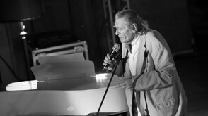 Отиде си Михаил Белчев - изпълнителят на „Не остарявай любов”