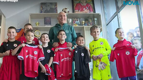 Христо Стоичков с мисия да възроди спорта в българските училища (ВИДЕО)